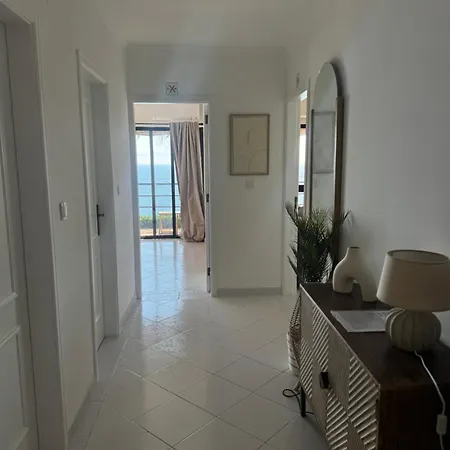 Comfort Viewpoint - Parking At Center