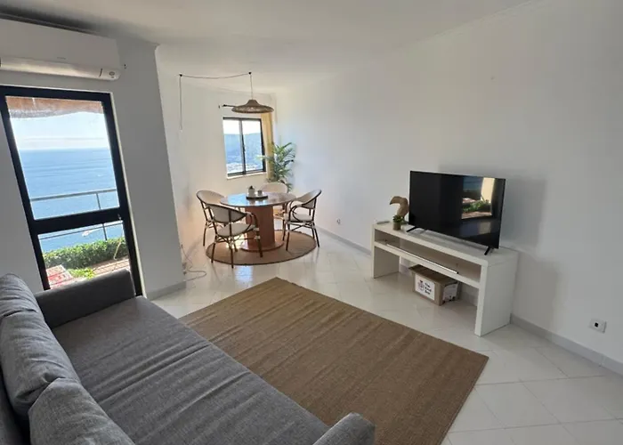 Διαμέρισμα Comfort Viewpoint - Parking At Center Σεσίμπρα