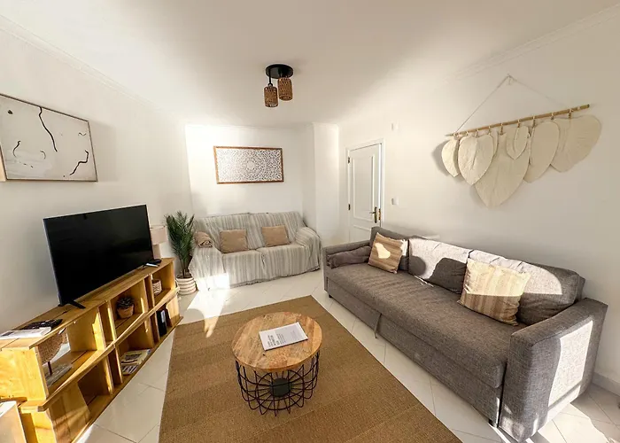 Comfort Viewpoint - Parking At Center * Σεσίμπρα